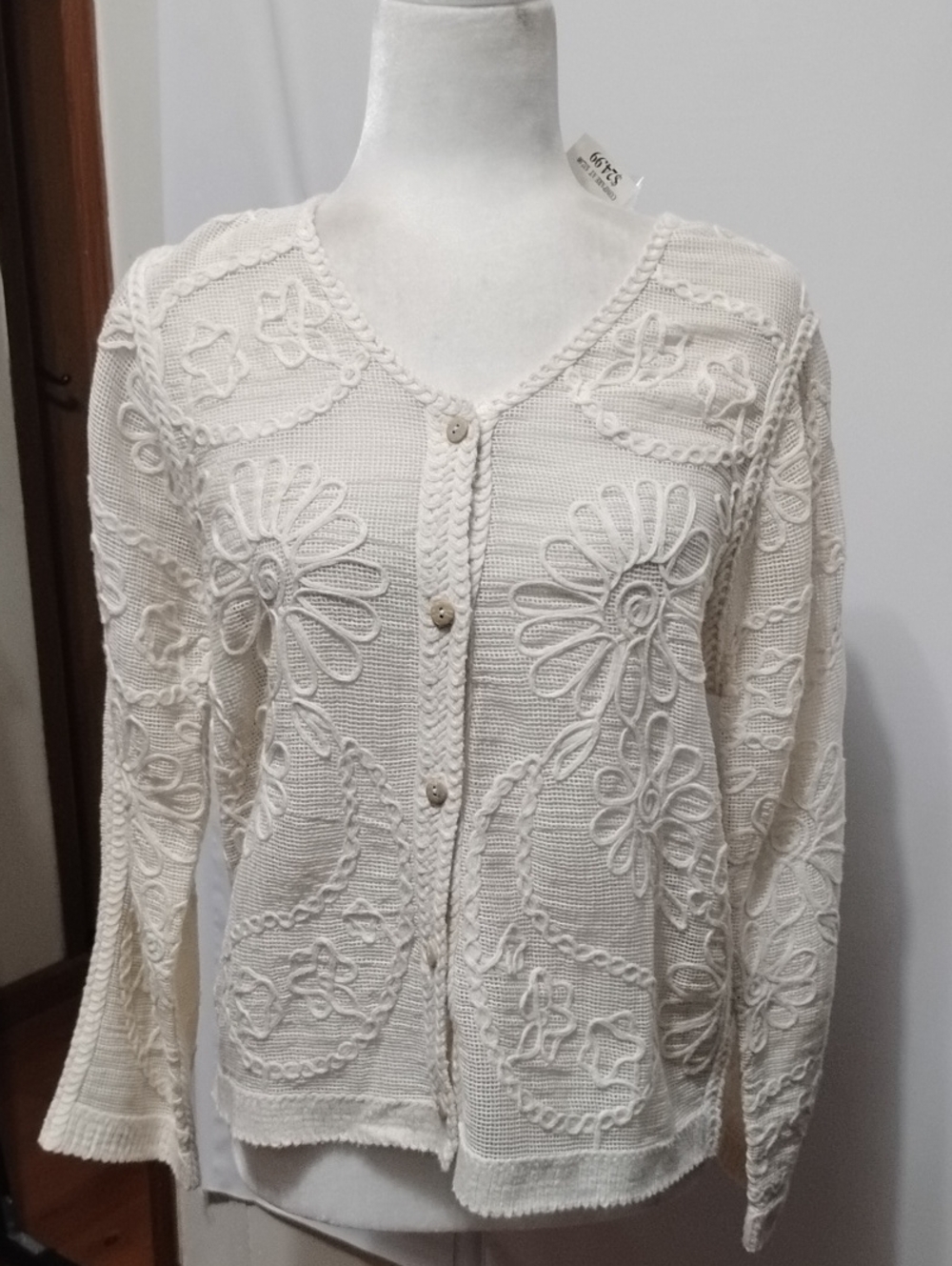 Solitaire Cream Floral Crochet Button-Front Women's S Sweater NWT